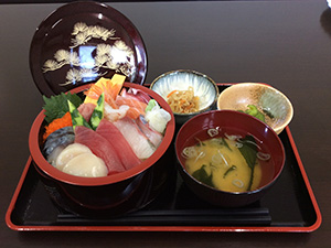 海鮮丼