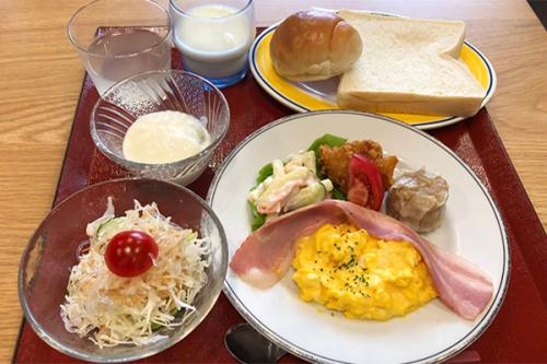 ホテルおとわ　朝食例