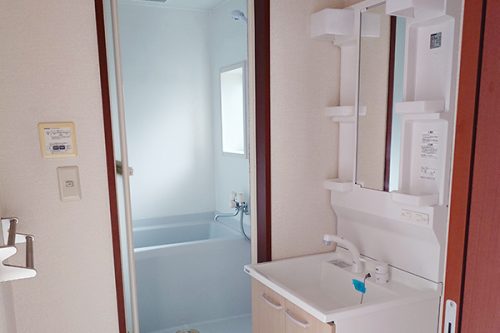 サンライズ長塚　浴室・洗面台