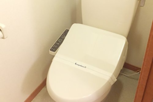 レオパレスアラベスク　トイレ