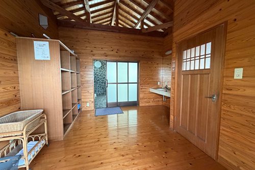 中之島旅館　浴室脱衣所